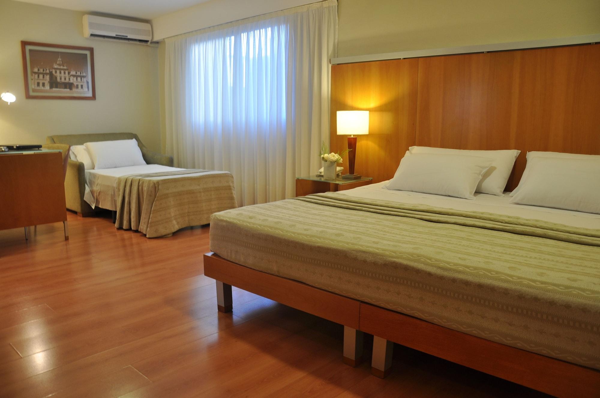 Hotel Solans Presidente Rosario Luaran gambar